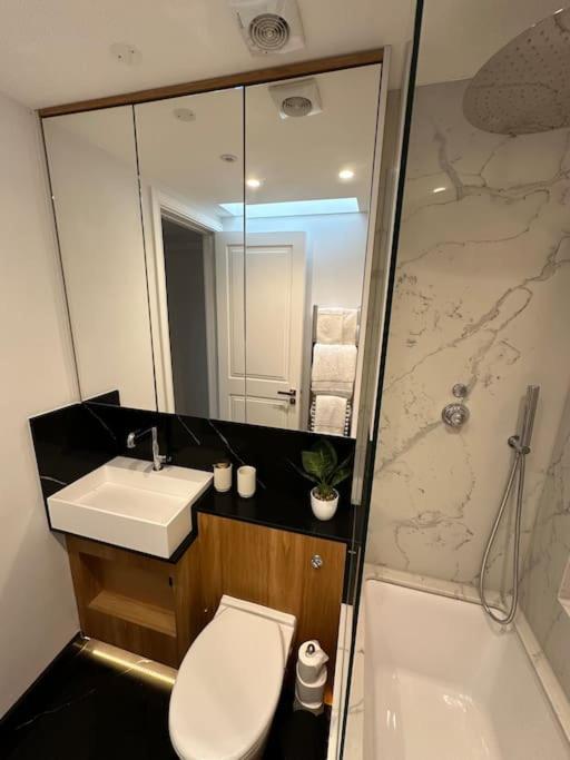 Appartamento Flat 3 7a Lavender Hill *