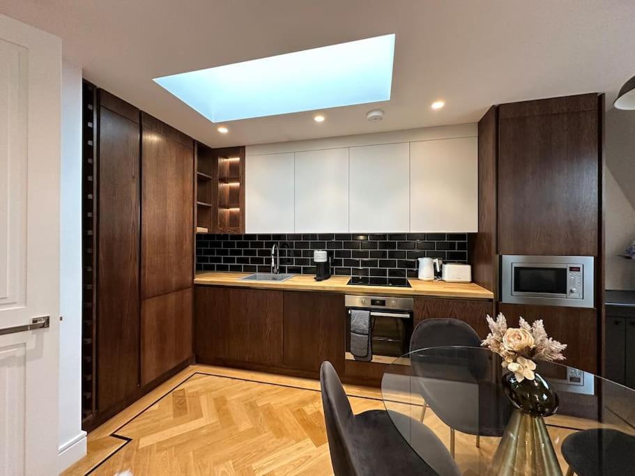 Flat 3 7a Lavender Hill Appartamento *